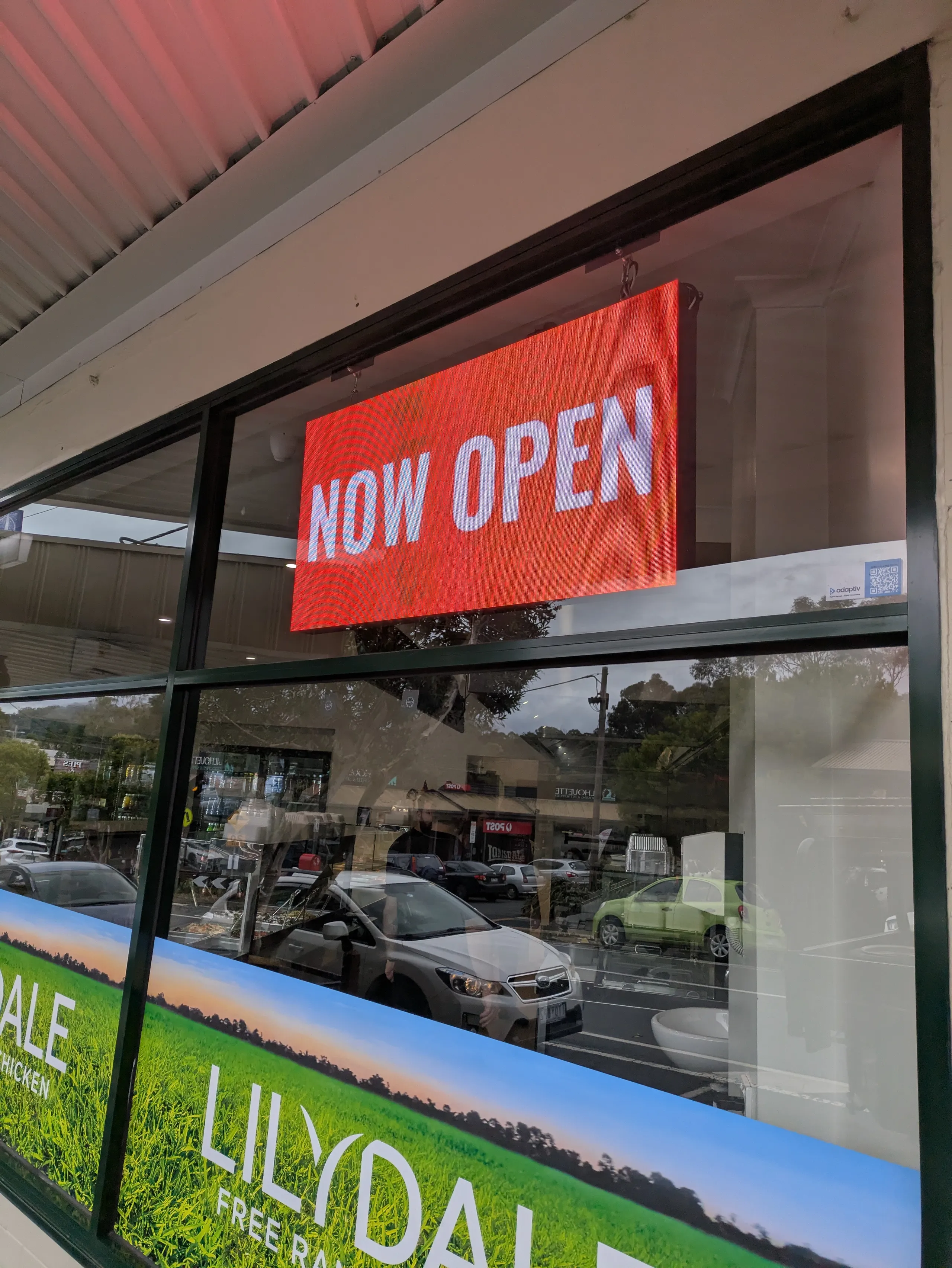 Carrum Charcoal Chicken Upwey LED Digital Signage Display Melbourne